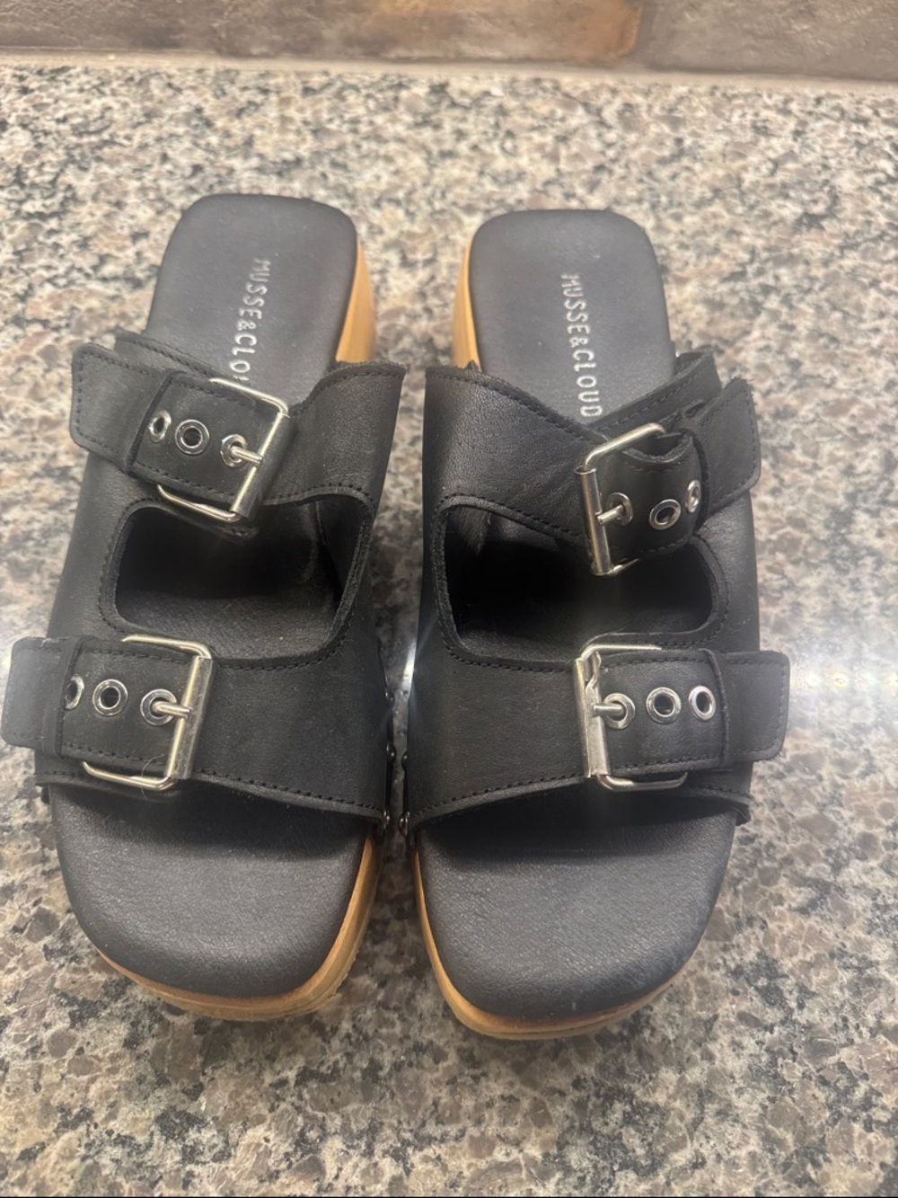Musse & Cloud Black Double Buckle Platform Slides